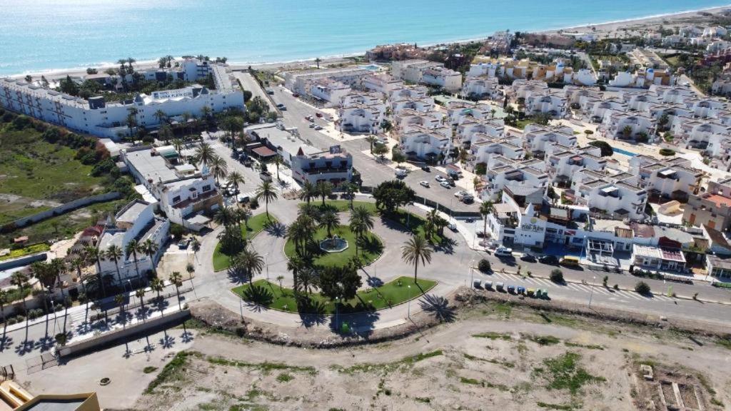 Casa Amy - Zona Naturista Playas de Vera エクステリア 写真