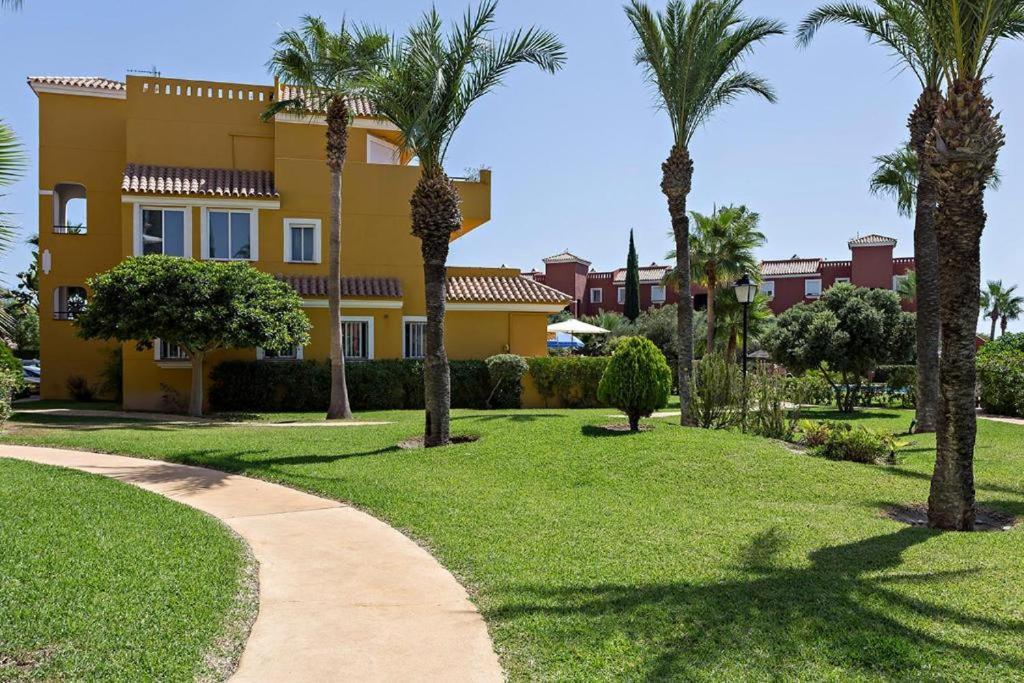 Casa Amy - Zona Naturista Playas de Vera エクステリア 写真